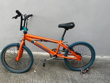 Bmx Tornado Royal Bugatti