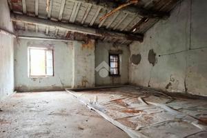 CASA DI CORTE A ZEVIO
