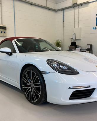 Porsche 718 Spyder Boxster 2.0