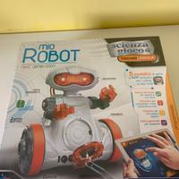 Mio Robot