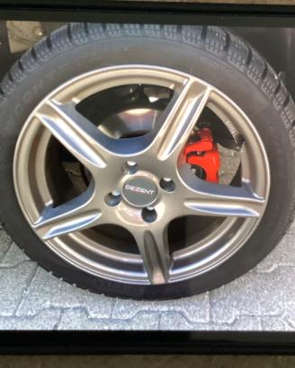 4 cerchi con gomme invernali completi set