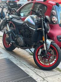 Monster 937 + (Aviation grey)