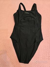 Costumi sportivi donna