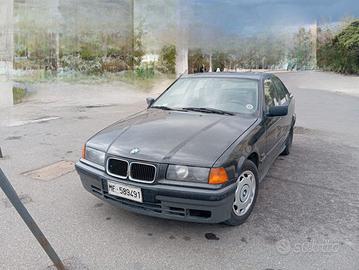 BMW 316i anno 1992 km 83000 originali