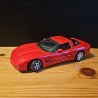 Modellino 1/24 Burago Chevrolet Corvette