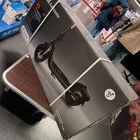 Monopattino elettrico ninebot