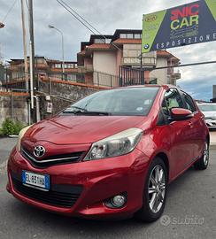 Toyota Yaris 1.3 5 porte Lounge