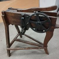 Trinciafoglie per bachi da seta
