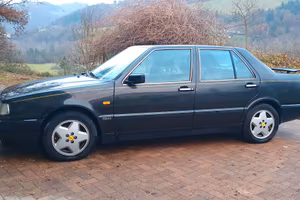 Lancia Thema 8.32