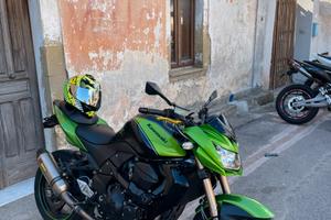 Kawasaki Z750R