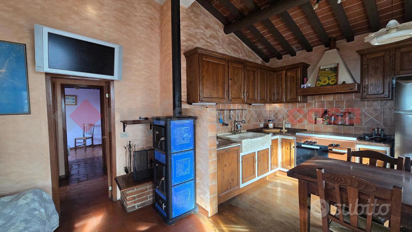 Apartment in Arezzo, Policiano - Vista 5