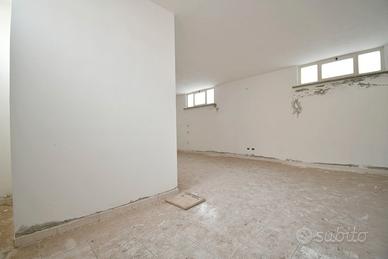 Locale Artigianale di 70 mq
