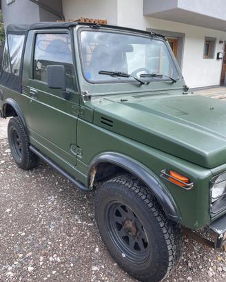Suzuki samurai sj413