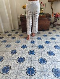 pantalone all uncinetto 