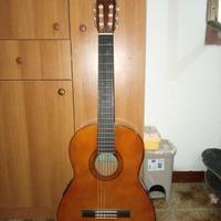 chitarra yamaha