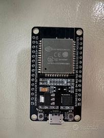 ESP32 WROOM