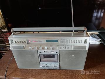 Radione Sharp GF 9797