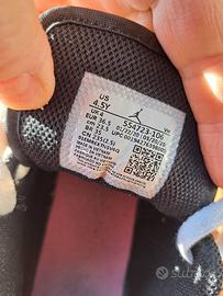 Nike Air Jordan 1 Low - Nero/Bianco/Fucsia