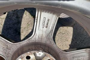 Cerchi + Pneumatici invernali Toyo 215/55 R17.