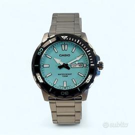 Orologio Casio quadrante azzurro con giorni e data