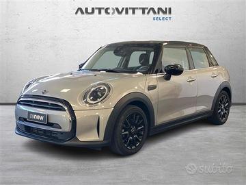 MINI Mini 5 Porte 1.5 Twin Power Turbo Cooper Es