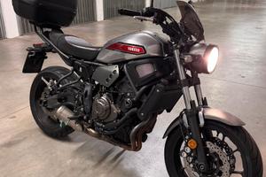 Yamaha XSR 700 ABS 2019 | Bauletto + GPR inclusi