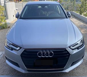 Audi a4 avant 35 2.0 tdi business 150cv s tronic