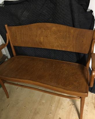 Divano Thonet