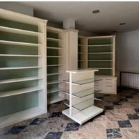 Libreria o mobile espositore