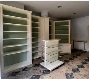 Libreria o mobile espositore