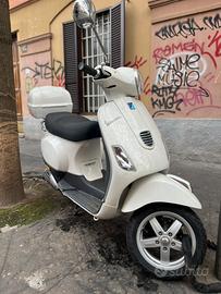Vespa 50 LX 2T (2012)