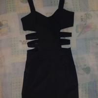 Tutina elegante con spacchi