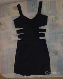 Tutina elegante con spacchi