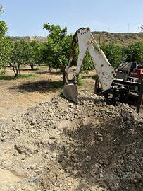 Retroescavatore Bobcat 730S per trattore