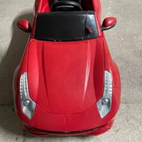Ferrari elettrica completa di caricabatterie