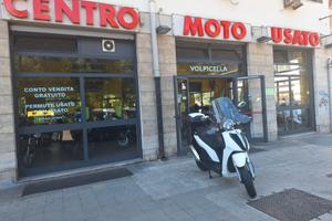 Piaggio Carnaby 300