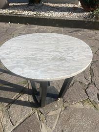 Tavolinetto da girdino