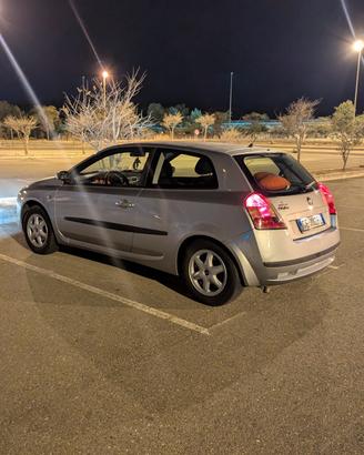 Fiat Stilo1.6 GPL/BENZINA  Completamente rinnovata
