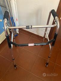 Deambulatore pieghevole