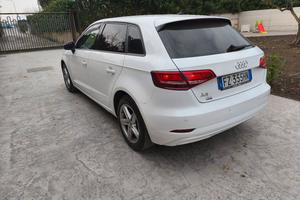 Audi A3 g-tron s-tronic 