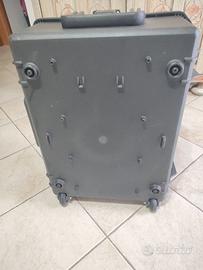 Max cases 540h245 (538x405x245mm) con spugna