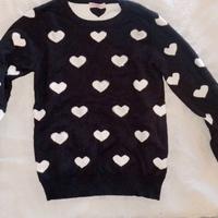 Maglione Nero a Cuori Bianchi - Stile Romantico