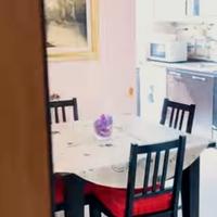 Riccione-casa privata con spazio esterno-100 mt da