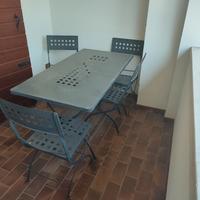 Tavolo e sedie in ferro battuto 