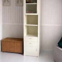 Set di mensole e colonna per cameretta