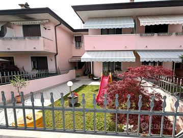 CAVARZERE: 134B: Schiera centrale con scoperto