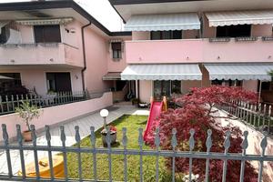 CAVARZERE: 134B: Schiera centrale con scoperto