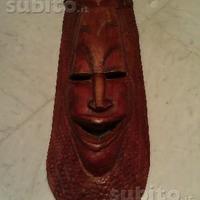 Maschera tribale africana ebano