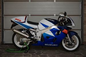 Suzuki gsx r srad 600 ASI