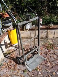 Splendido carrello 2 ruote con pedana sollevabile